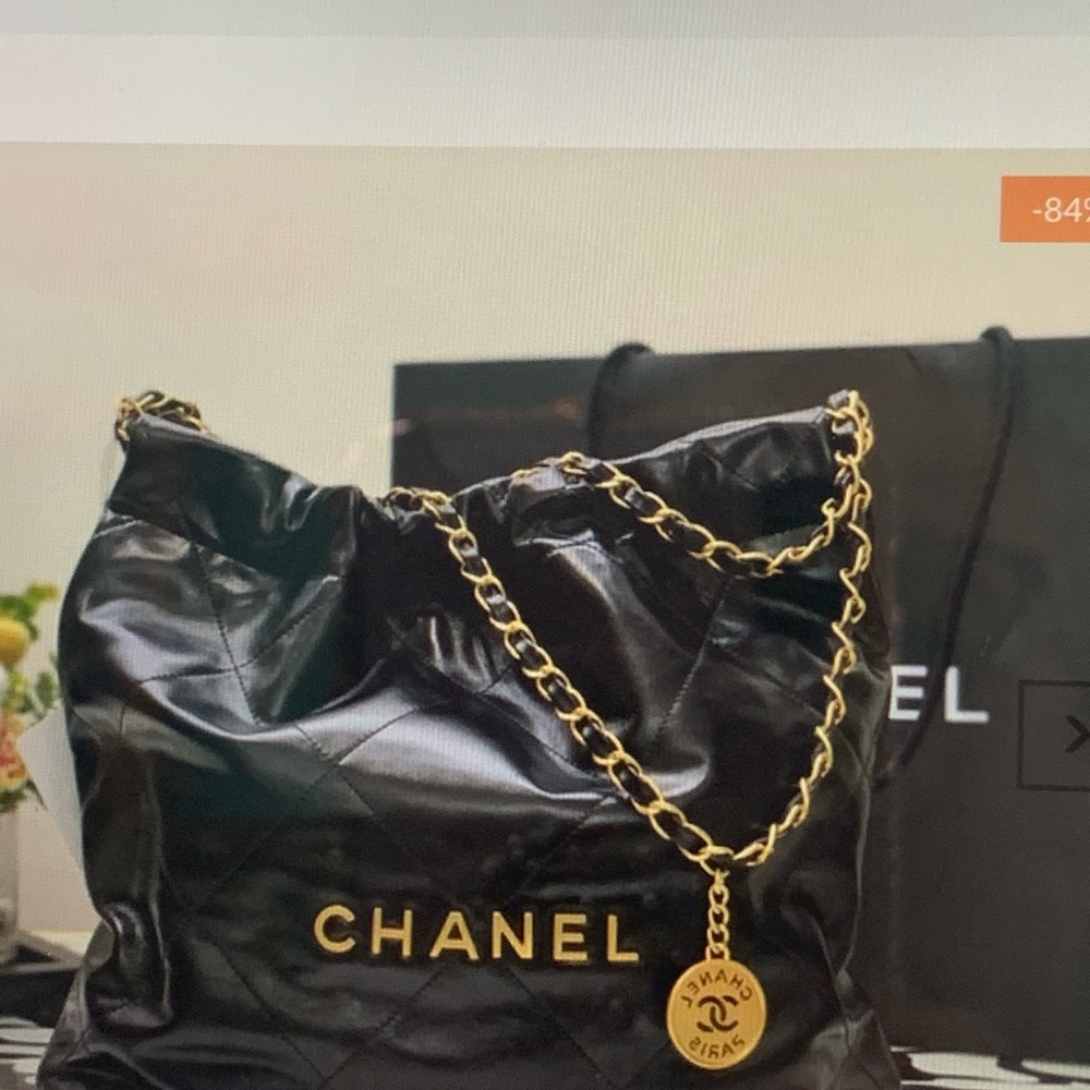 CHANEL SHOULDER BAG